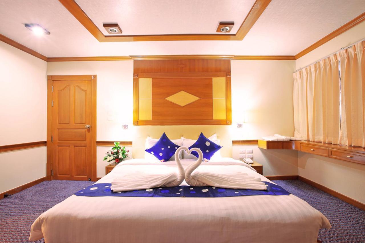 Varindavan Park Serviced Residence Bangkok Bagian luar foto